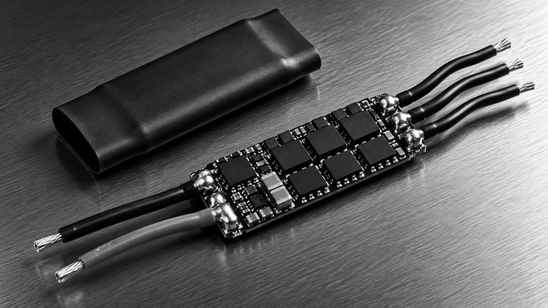DronePartsFactory.com Fpv Esc Module Monochrome Detail